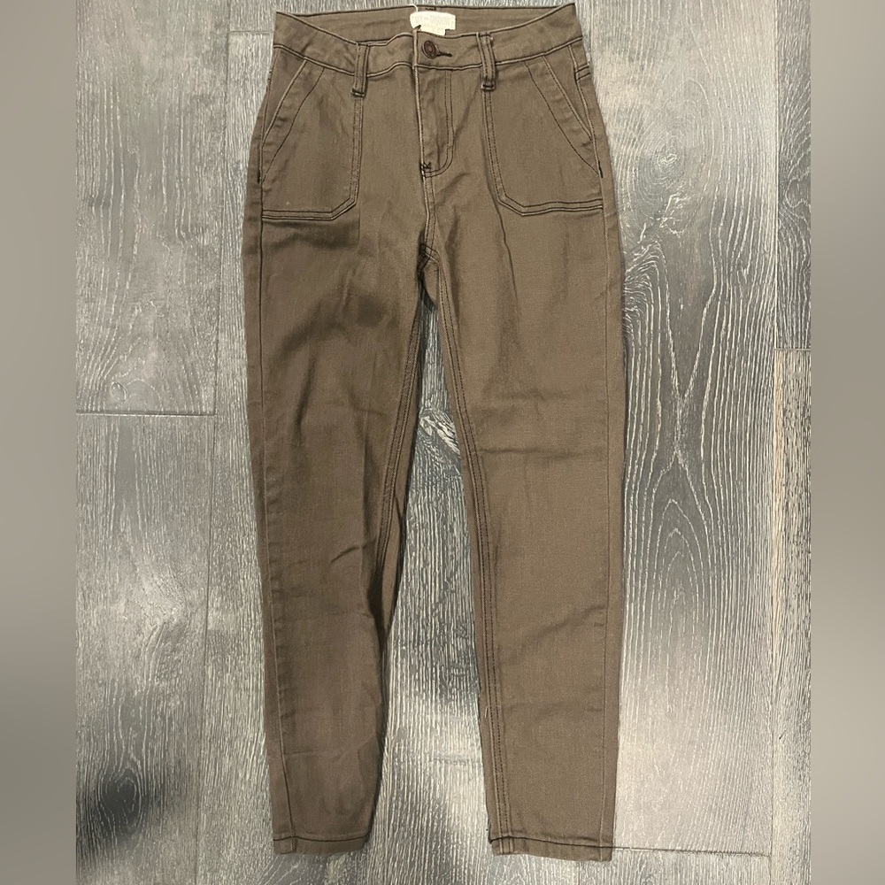 Sky and Sparrow Skinny Pants